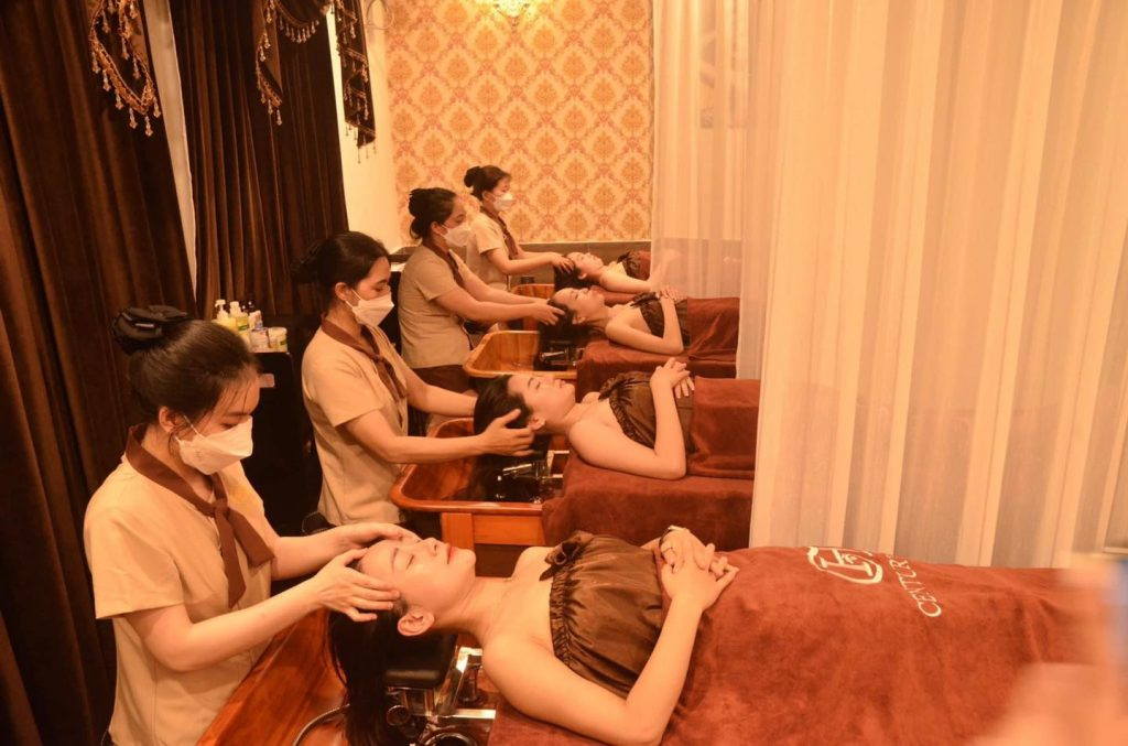 Century Spa & Massage là spa được rất nhiều khách hàng đánh giá cao.